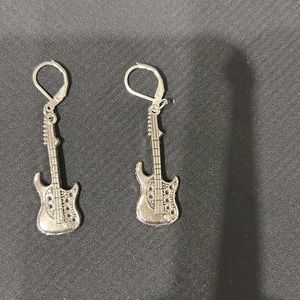 NWT Guitar Earrings very Different